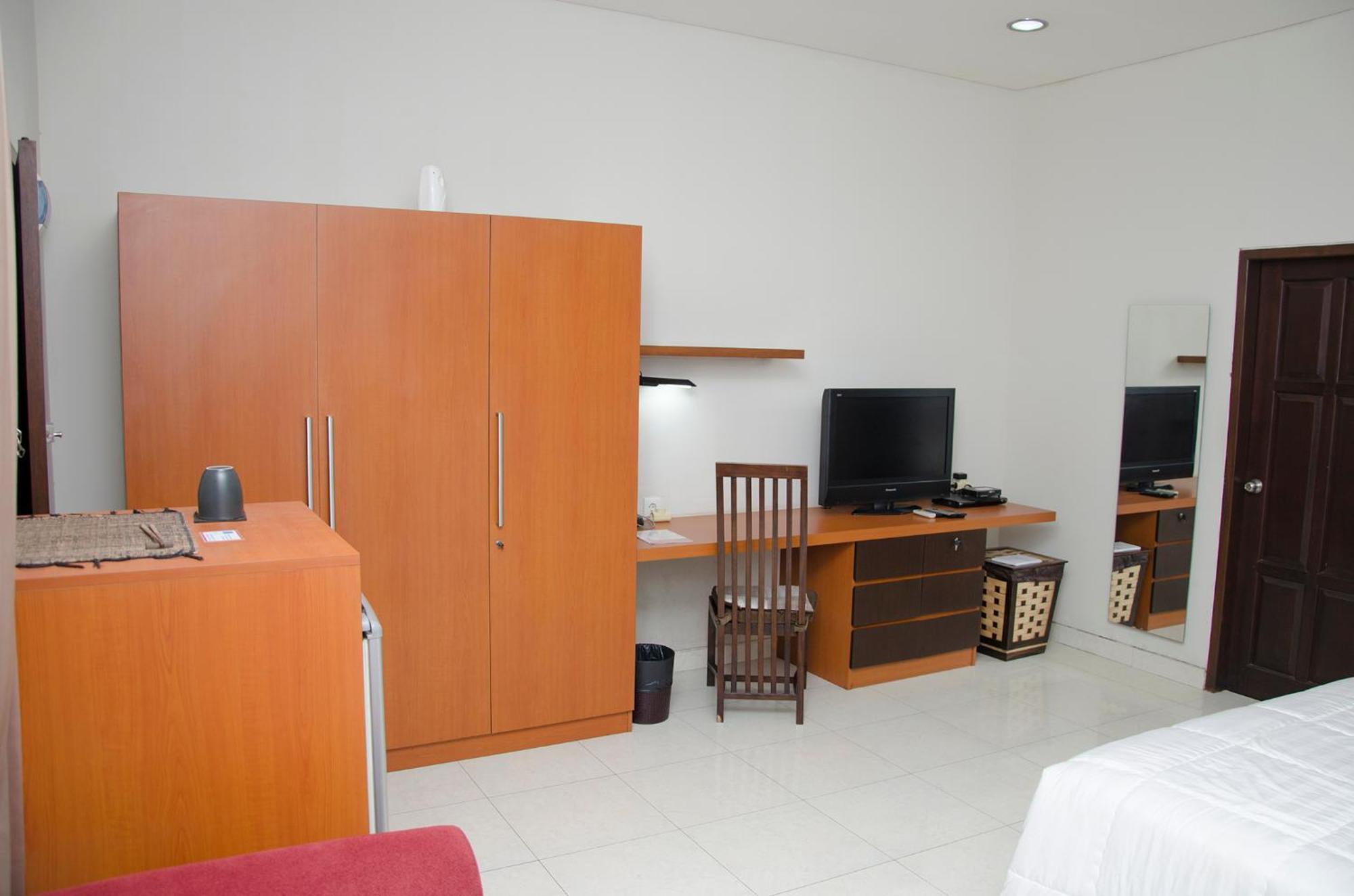 Rumah tetamu Jambuluwuk Menteng